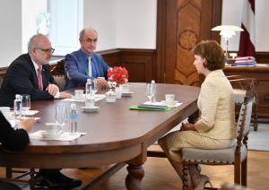 Valsts prezidenta Egila Levita tikšanās ar Nodarbinātības valsts aģentūras direktori Evitu Simsoni