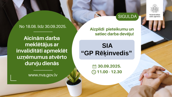 Plakāts. Atvērto durvju dienas uzņēmumos personām ar invaliditāti (18.08.–30.09.2025). Rīga: tikšanās ar darba devēju — VSIA “Traumatoloģijas un ortopēdijas slimnīca” (TOS) 09.09.2025 plkst. 11.00–13.00. Aicinājums aizpildīt pieteikumu. Fonā cilvēki pie galda uz kura novietoti dokumenti un CV. 