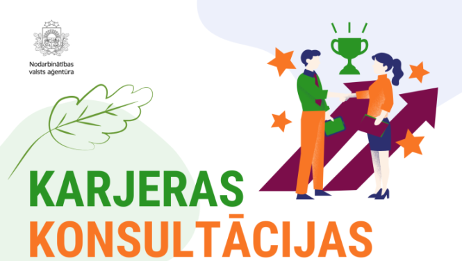 Divi cilvēki, kas sarunājas par karjeras izaugsmi.