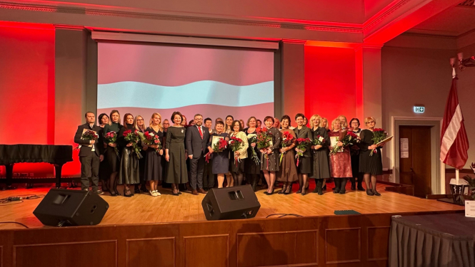 Kopbilde "NVA godina izcilākos darbiniekus"