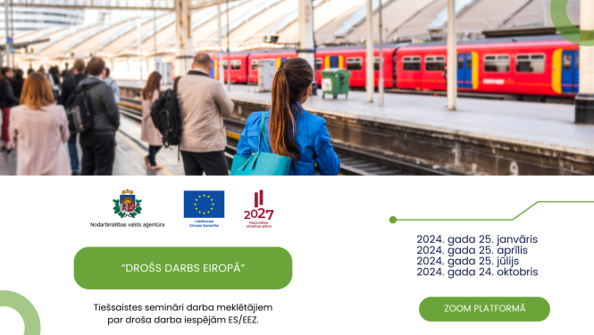 Attēls ir sadalīts divās daļās. Pirmajā daļā fotogrāfija ar dzelzceļa staciju. Otrajā daļā teksts un logo. Notikuma apraksts zem attēla.