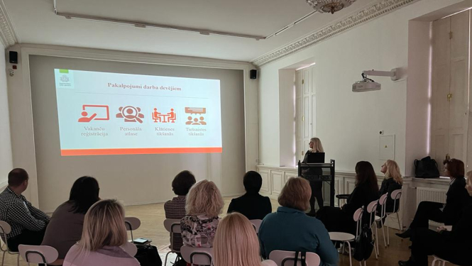 NVA un VM amatpersonas apsprieda sadarbību personāla piesaistes un apmācības  jautājumos