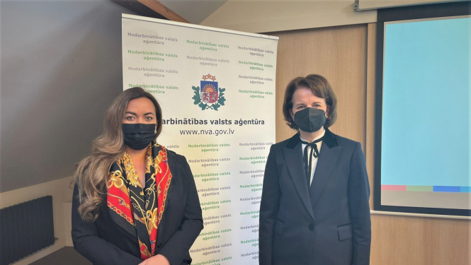 NVA direktore Evita Simsone un Salvadoras Republikas ārkārtējo un pilnvaroto vēstnieci Patrīciju Natāliju Godinesu-Agiljonu