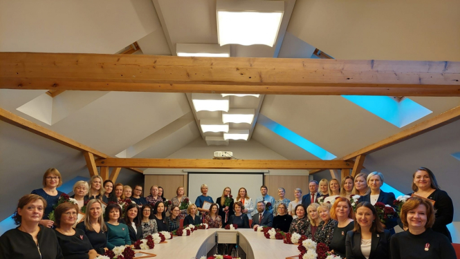 NVA godina šī gada izcilākos darbiniekus