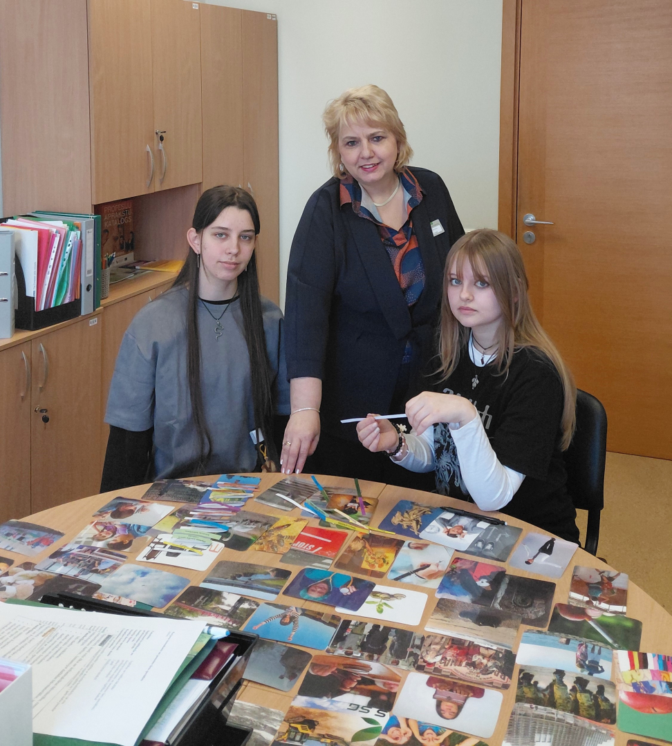 Foto: Ēnu diena NVA 