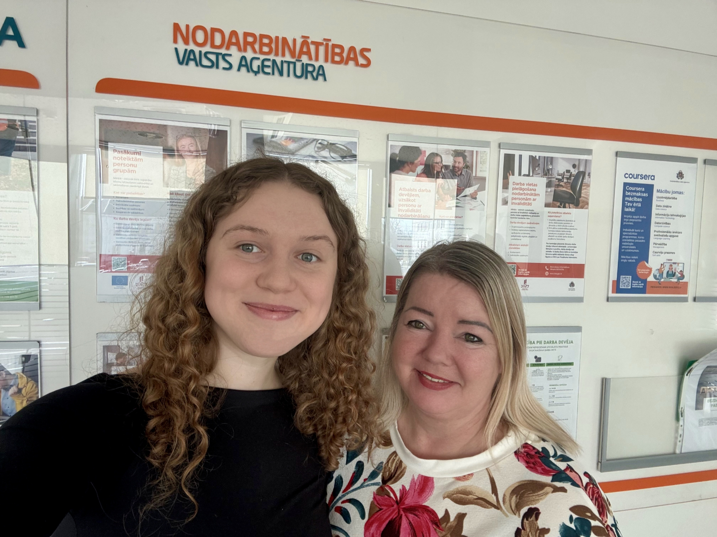 Ēnu diena NVA: skolēni iepazīst karjeras attīstības iespējas