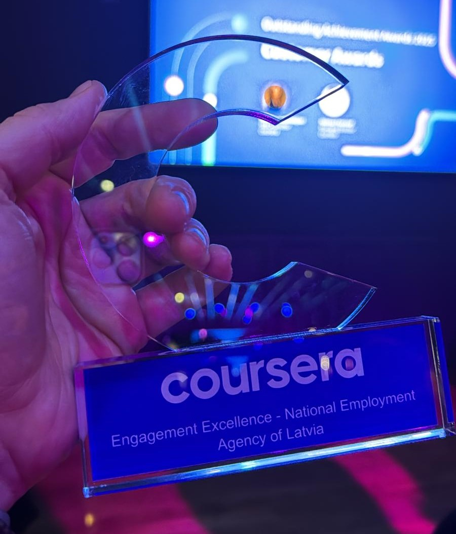 Coursera balva