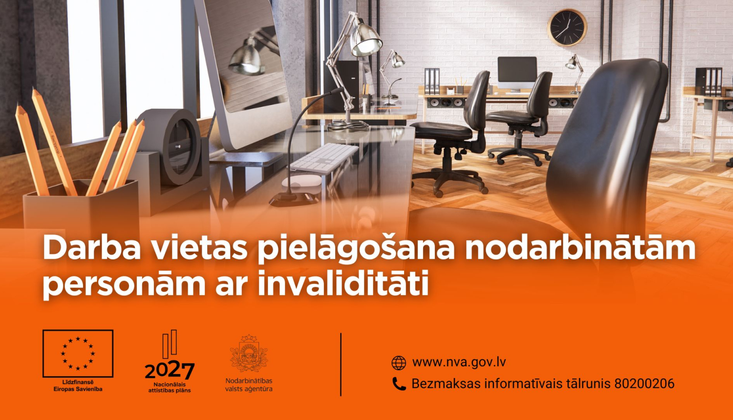 Attēlā redzama ērta, droša un ergonomiska darba vide.